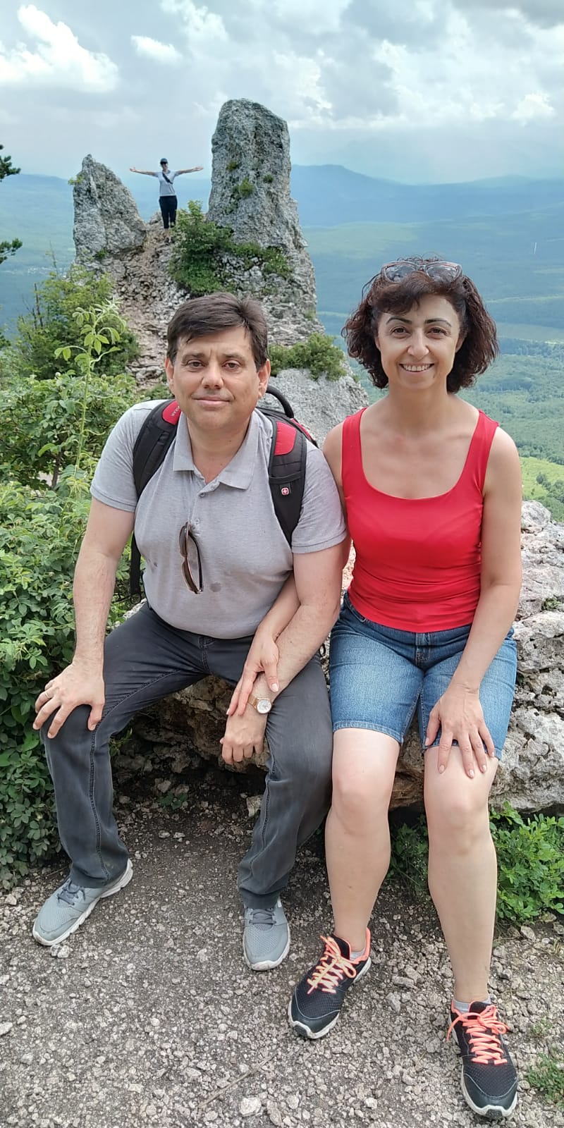 Владимир и Каринэ, Москва